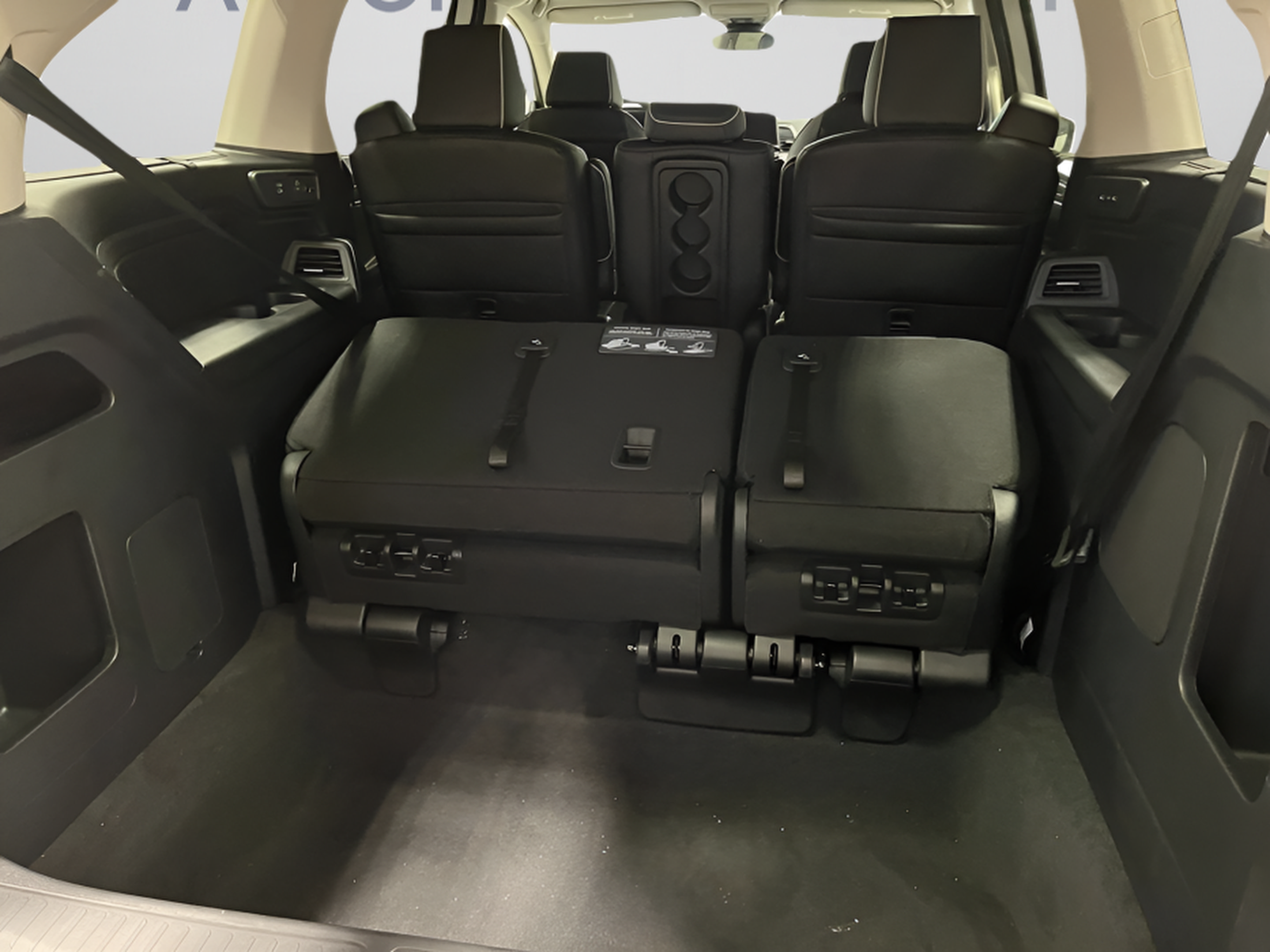 New 2027 Honda Odyssey Touring image 25