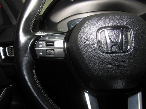 Certified 2025 Honda Civic Sport Touring image 5