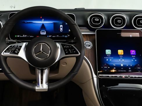 New 2026 Mercedes-Benz C 300 4MATIC Sedan image 14