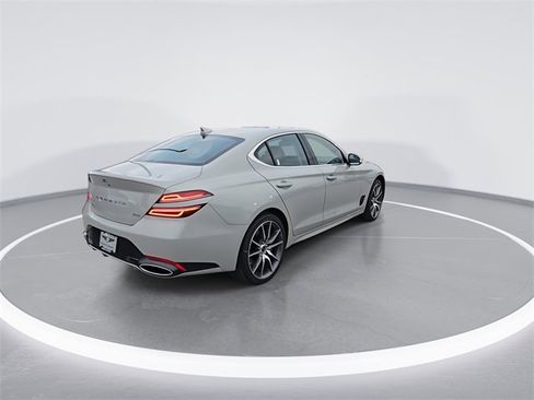 New 2026 Genesis G70 2.5T image 8