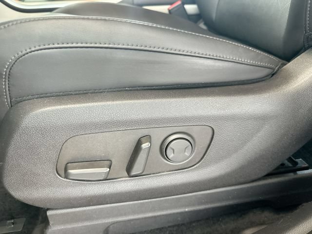 Certified 2024 Kia Carnival LX FWD image 16