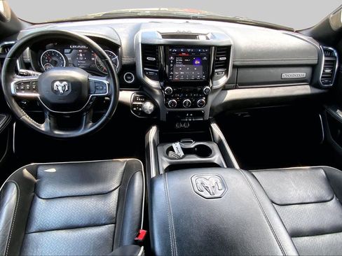 Used 2024 RAM 1500 Laramie AWD/4WD image 16
