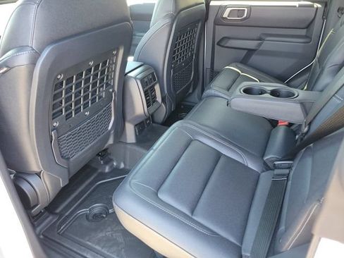 New 2026 Ford Bronco Badlands AWD/4WD image 17