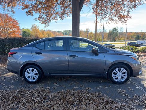 New 2025 Nissan Versa S image 8