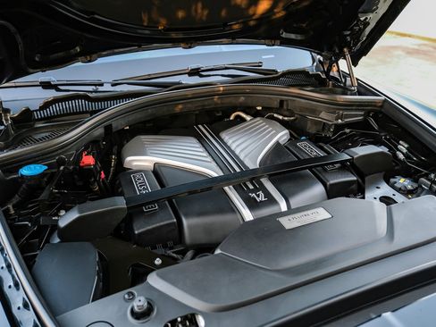 Used 2021 Rolls-Royce Cullinan image 58