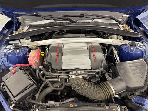 Used 2022 Chevrolet Camaro LT w/ RS Package image 23