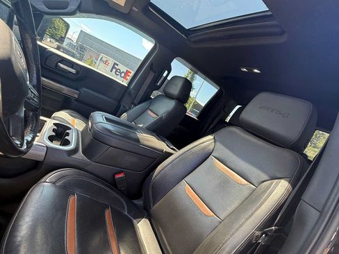 Used 2022 GMC Sierra 3500 AT4 w/ AT4 Premium Plus Package AWD/4WD image 10