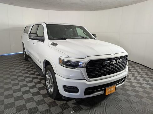Certified 2025 RAM 1500 Big Horn AWD/4WD image 6