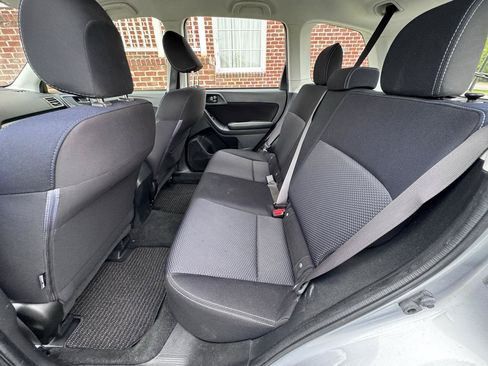 Used 2016 Subaru Forester 2.5i w/ Alloy Wheel Package AWD/4WD image 28