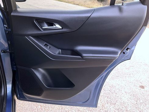 Used 2025 Chevrolet Equinox LT image 18