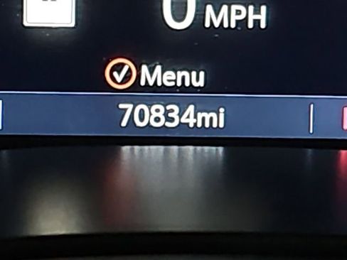 Used 2021 Chevrolet Colorado Z71 w/ Z71 Midnight Edition image 13