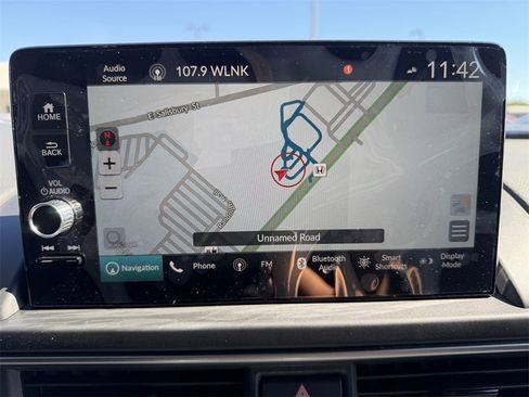 New 2025 Honda Pilot Touring image 39