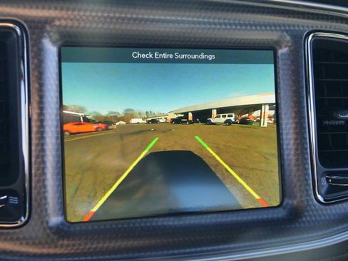 Used 2017 Dodge Challenger SRT Hellcat image 13