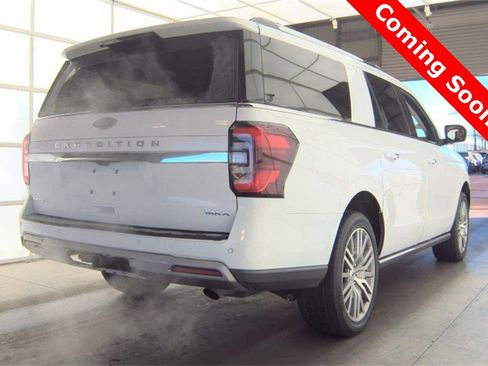 Used 2024 Ford Expedition Max Limited image 2