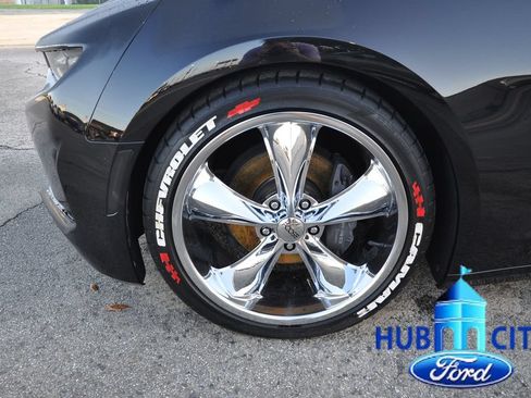 Used 2020 Chevrolet Camaro LT RWD image 9