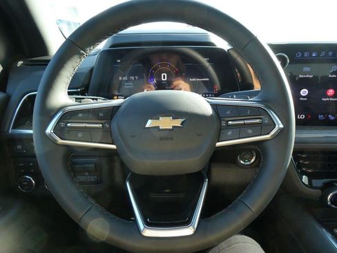New 2026 Chevrolet Suburban High Country AWD/4WD image 33