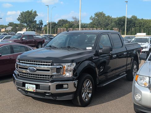 Used 2018 Ford F150 XLT w/ Equipment Group 302A Luxury AWD/4WD image 3