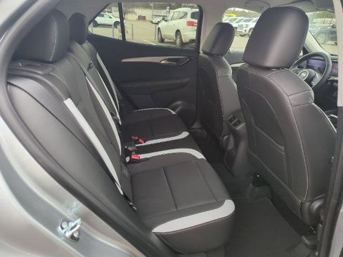 New 2025 Buick Envision Sport Touring image 12