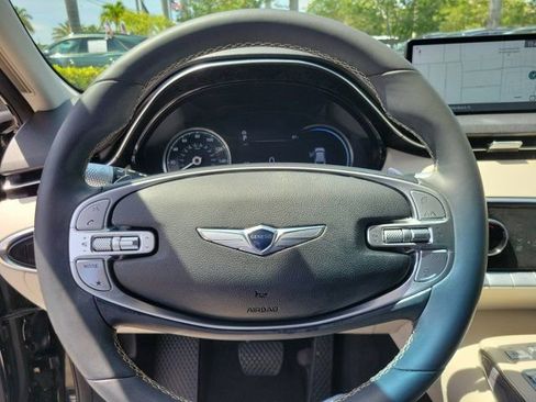 Used 2024 Genesis GV70 2.5T w/ Advanced Package AWD/4WD image 21