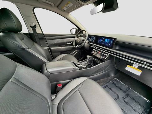 Used 2025 Hyundai Tucson SEL FWD image 28
