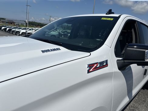 New 2026 Chevrolet Silverado 1500 RST w/ RST All Star Premium Package AWD/4WD image 4