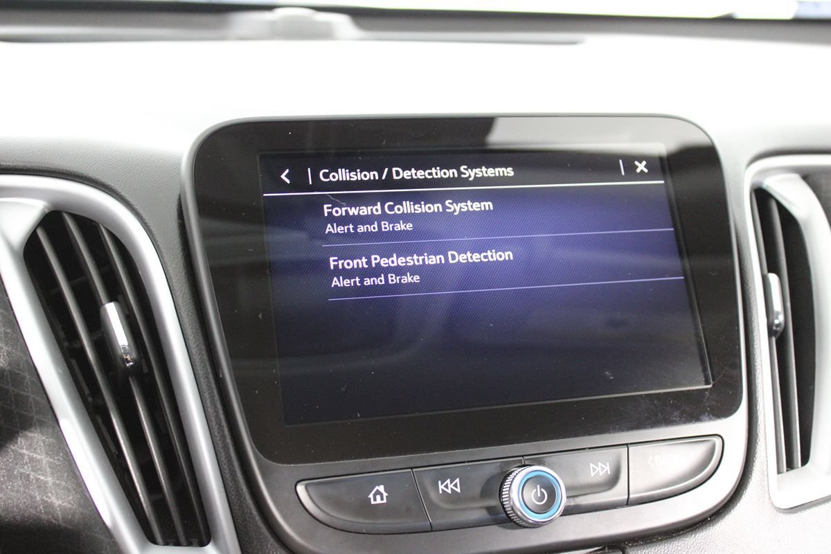 Used 2023 Chevrolet Malibu LT FWD image 21