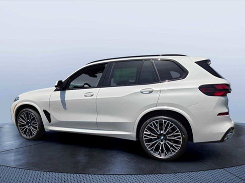New 2026 BMW X5 sDrive40i w/ M Sport Package RWD image 4