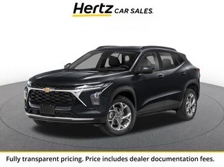 Used 2025 Chevrolet Trax LT FWD video 1