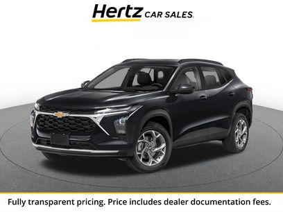 Used 2025 Chevrolet Trax LT