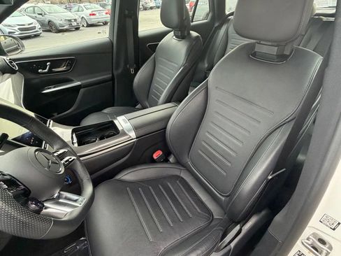 Used 2025 Mercedes-Benz GLC 43 AMG 4MATIC image 9