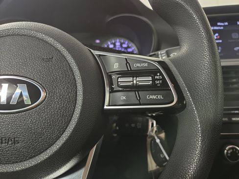 Used 2019 Kia Optima LX FWD image 16
