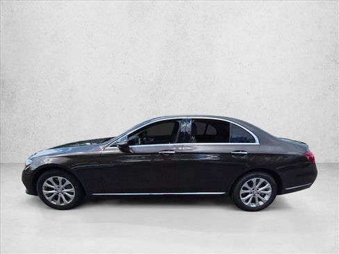 Used 2017 Mercedes-Benz E 300 image 8