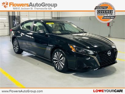 Used 2025 Nissan Altima 2.5 SV