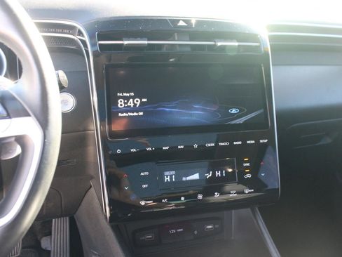 Used 2022 Hyundai Tucson Limited w/ Cargo Package AWD/4WD image 21