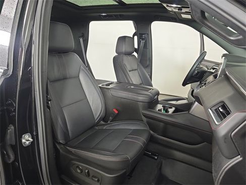 Used 2021 Chevrolet Tahoe RST image 22