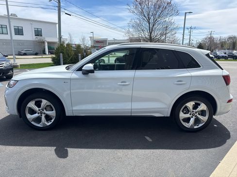 Used 2024 Audi Q5 2.0T Premium Plus AWD/4WD image 19