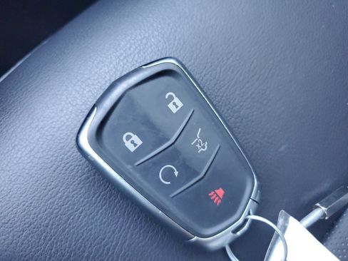 Used 2023 Cadillac XT4 Premium Luxury AWD/4WD image 27
