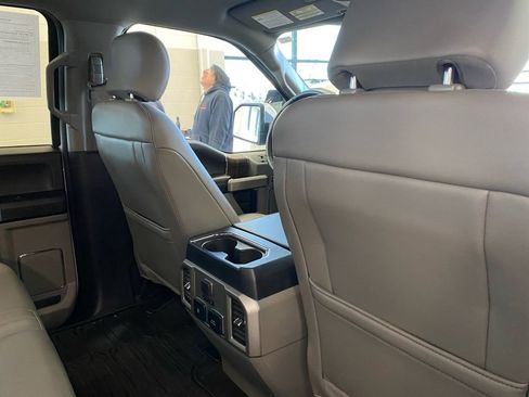 Used 2020 Ford F150 Lariat w/ Equipment Group 502A Luxury image 17