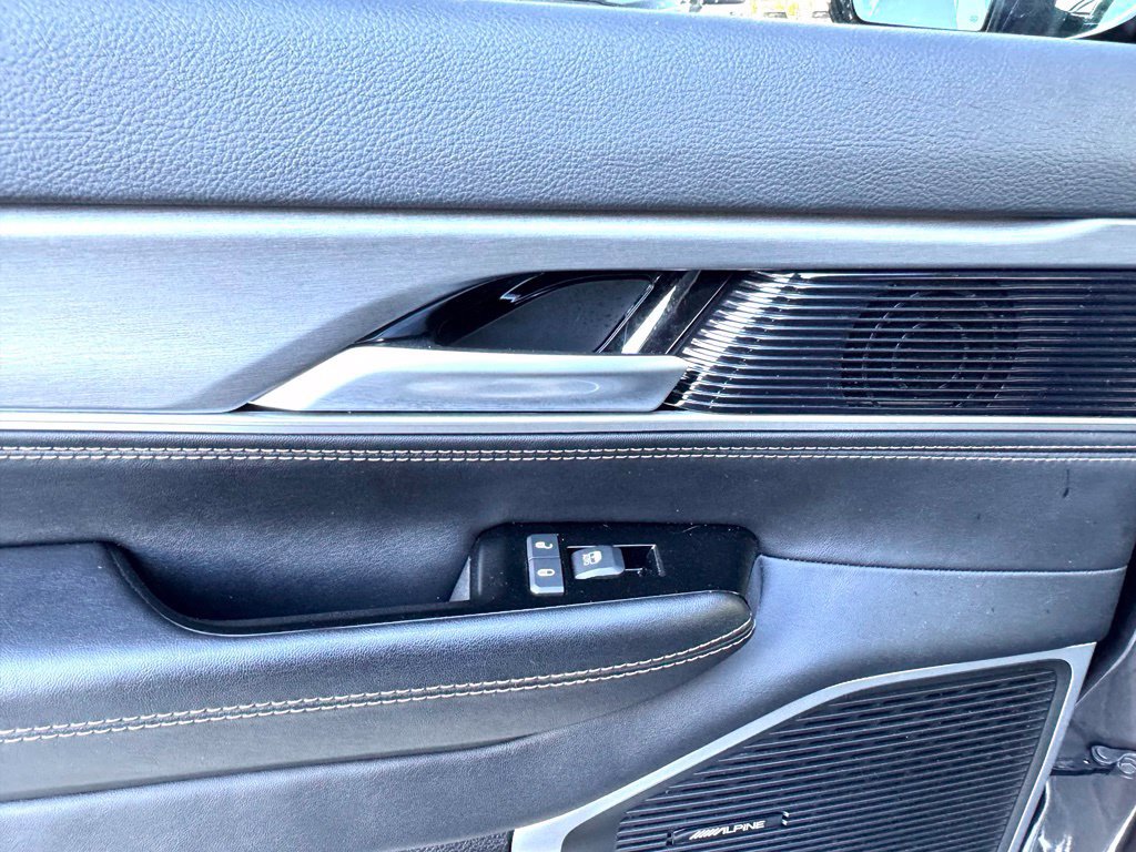 Used 2025 Jeep Wagoneer Series II AWD/4WD image 17