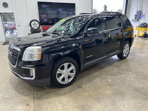 Used 2017 GMC Terrain SLE w/ Convenience Package image 1