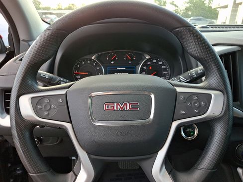 Certified 2022 GMC Terrain SLE w/ Driver Convenience Package FWD image 20