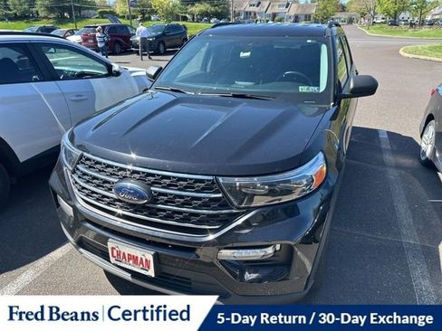 Used 2023 Ford Explorer XLT w/ Equipment Group 202A AWD/4WD image 1