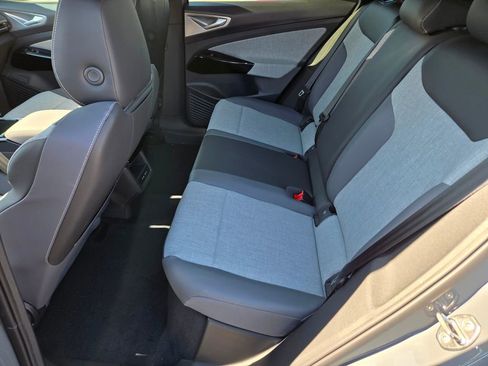 New 2026 Volkswagen ID.4 Pro AWD/4WD image 7