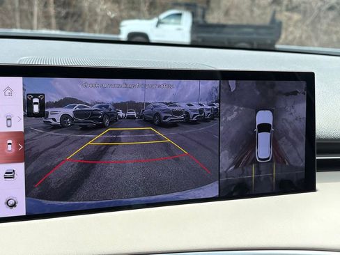 New 2026 Genesis GV70 2.5T Advanced image 19