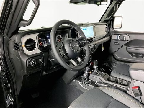 New 2026 Jeep Gladiator Sport image 8