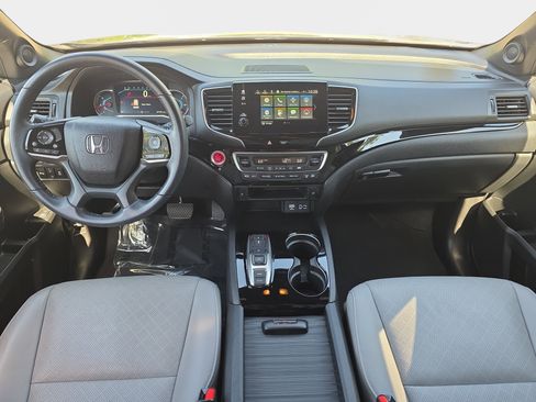 Used 2021 Honda Passport Touring image 10
