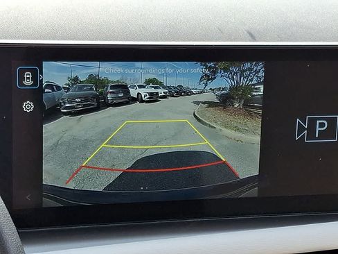 Used 2025 Hyundai Tucson SEL FWD image 16