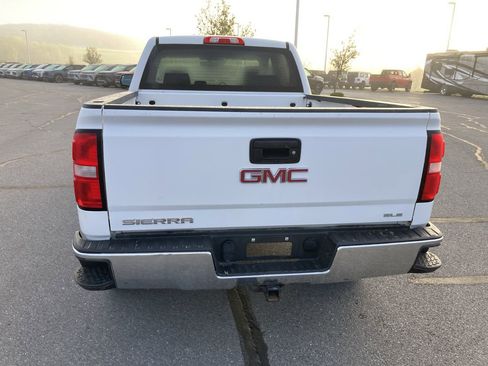 Used 2018 GMC Sierra 1500 SLE w/ SLE Value Package AWD/4WD image 6