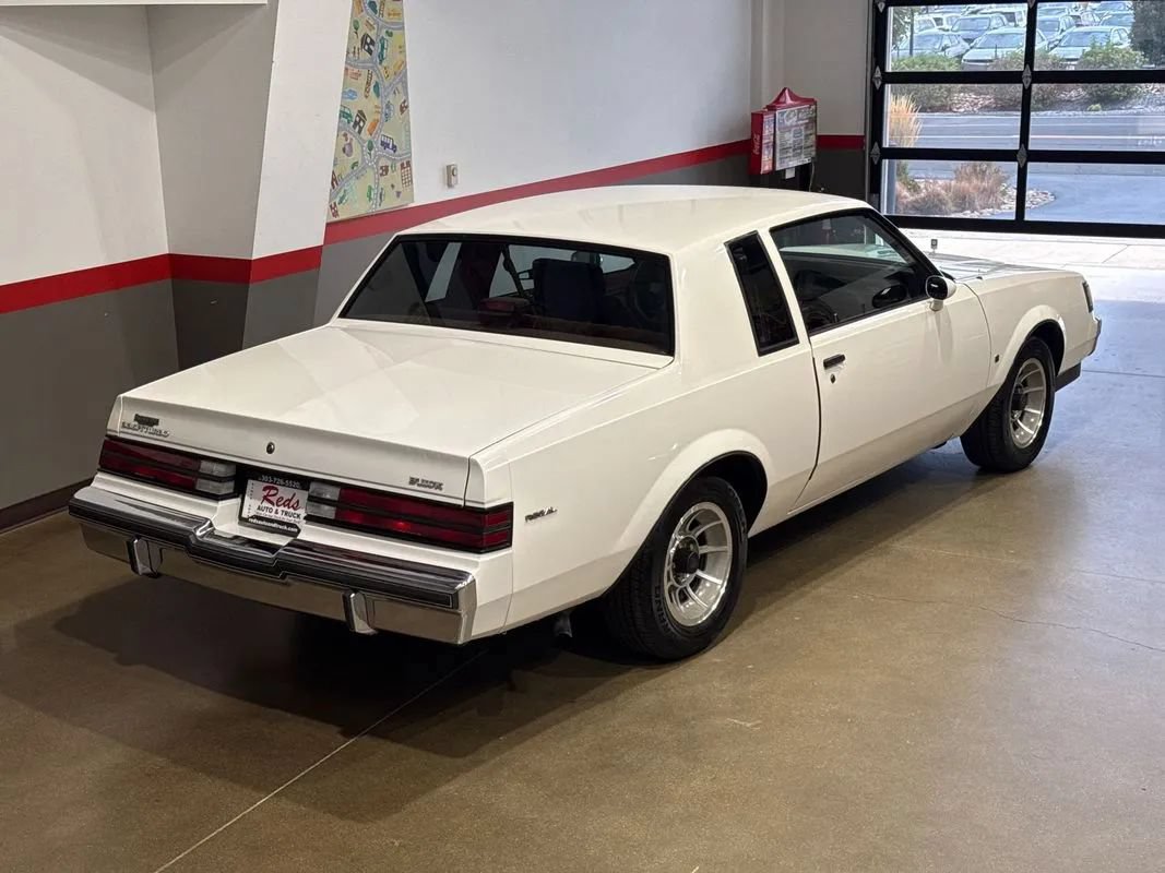 Used 1987 Buick Regal Coupe RWD image 32