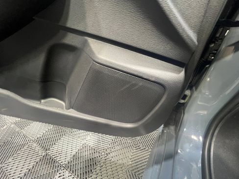 New 2025 Nissan Sentra SR image 27